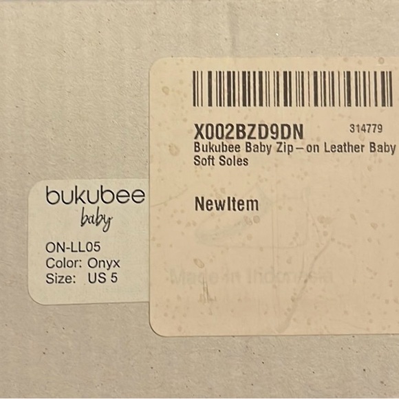 BUKUBEE BABY Onyx Leather Bootie - Soft Soles US 5 (24-30 months) - Picture 12 of 13